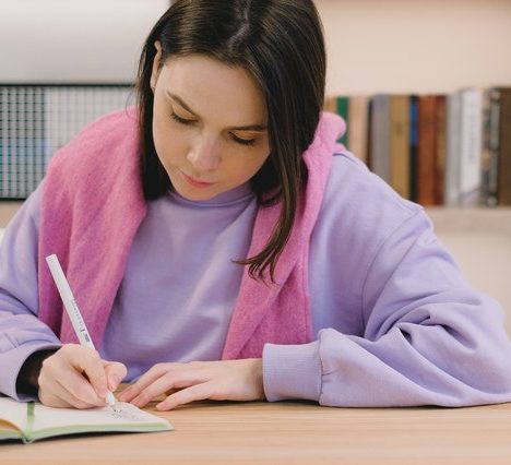 Favoriser la concentration pendant les devoirs : 9 astuces