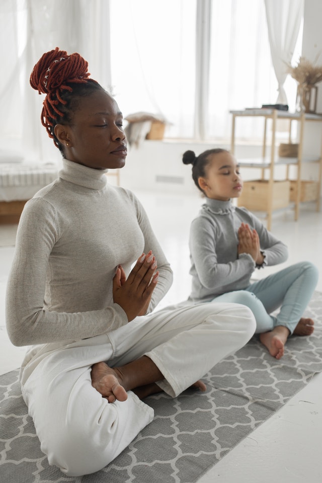 yoga et communication bienveillante parents enfants